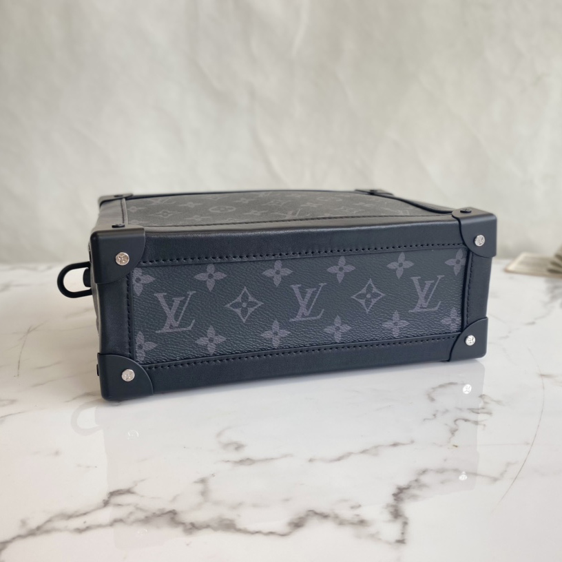 Louis Vuitton Soft Trunk(25-18-10cm)     M44730 - DopestKickz