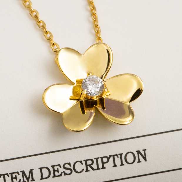 Van Cleef & Arpels Frivole Pendant - DopestKickz