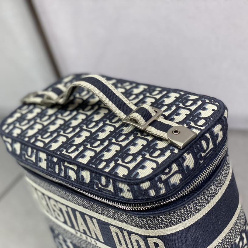 DiorTravel Vanity Case(25*19.5*14cm) - DopestKickz