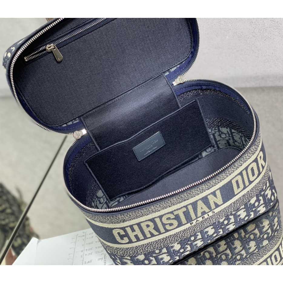 DiorTravel Vanity Case(25*19.5*14cm) - DopestKickz