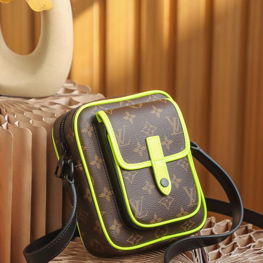 Louis Vuitton Christopher Wearable Wallet(15*17*8cm)   M69404 - DopestKickz