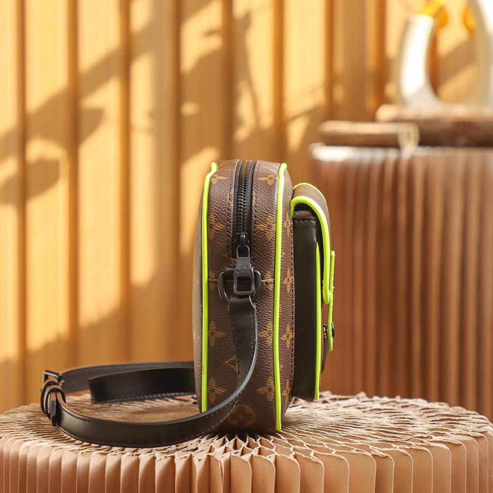 Louis Vuitton Christopher Wearable Wallet(15*17*8cm)   M69404 - DopestKickz