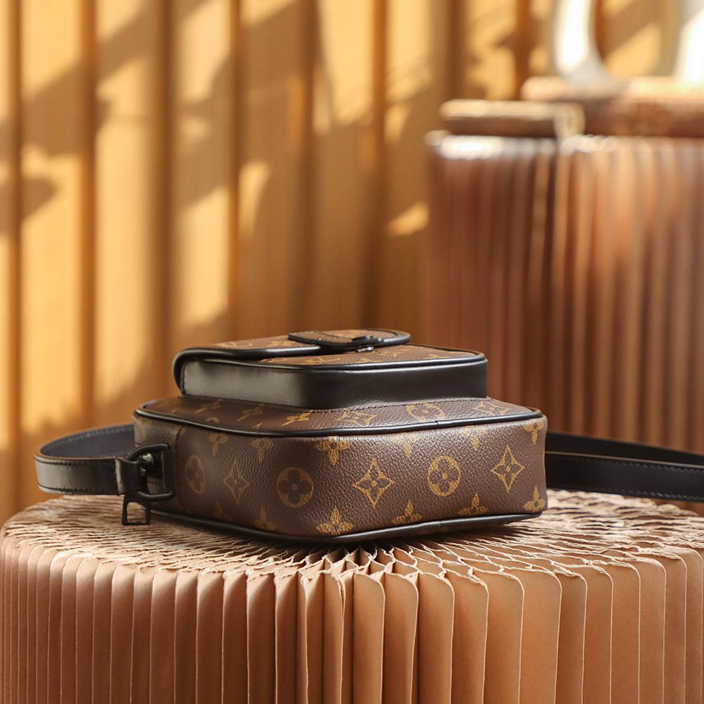 Louis Vuitton Christopher Wearable Wallet(15*17*8cm)   M69404 - DopestKickz