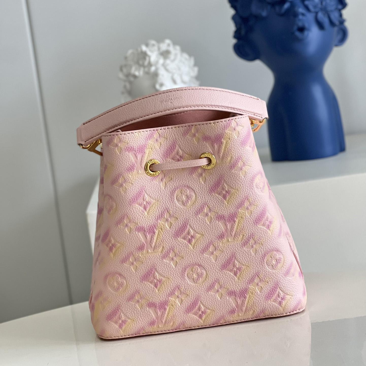 Louis Vuitton Néonoé BB Bucket Bag (20 x 20 x 13 cm)   M46174 - DopestKickz