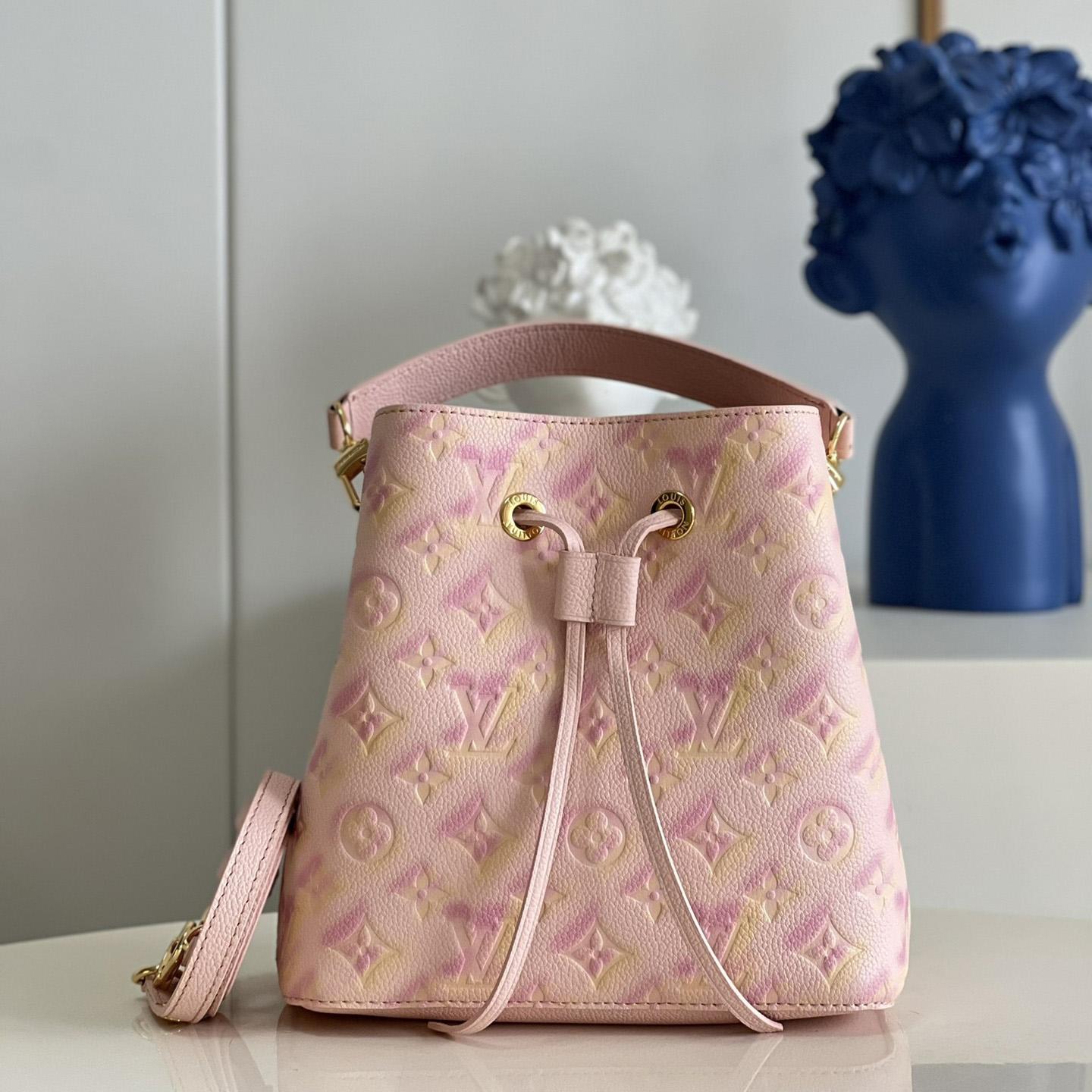 Louis Vuitton Néonoé BB Bucket Bag (20 x 20 x 13 cm)   M46174 - DopestKickz