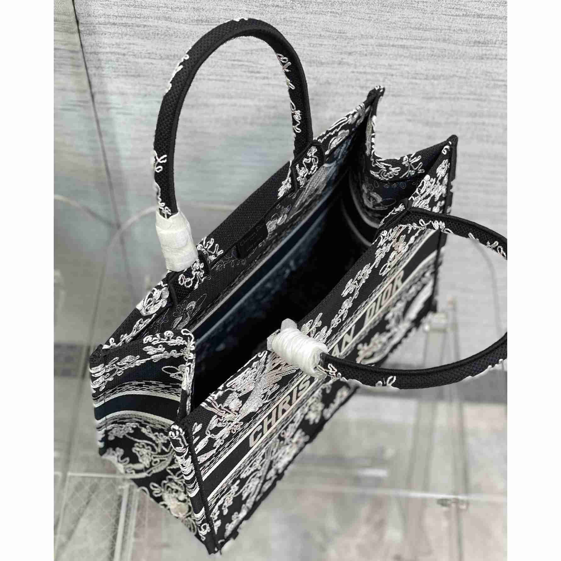 Dior Medium Dior Book Tote(36-18-28cm) - DopestKickz