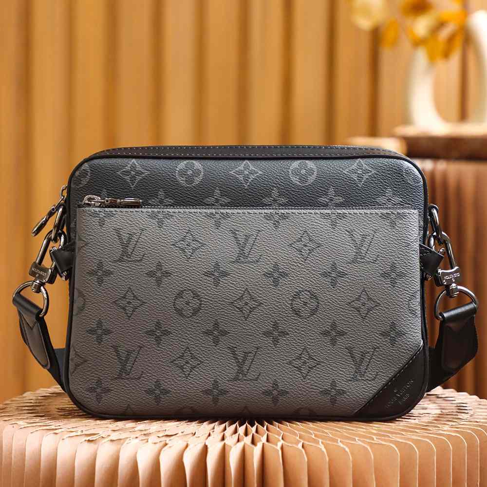 Louis Vuitton Trio Messenger Bag (25*18.5*7cm)     M69443 - DopestKickz