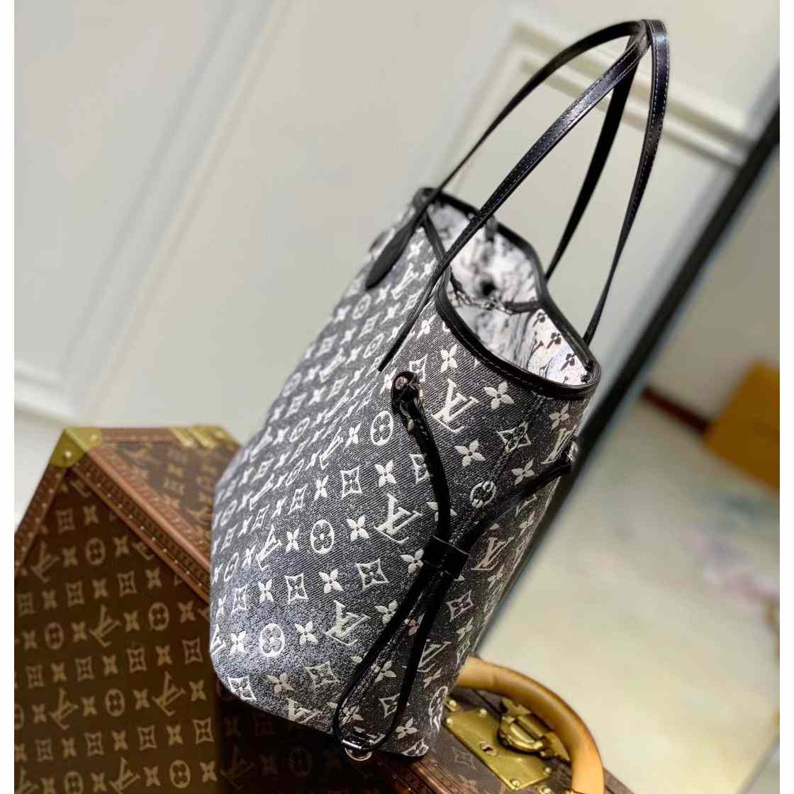 Louis VuittonNeverfull MM Tote Bag (31-28-14cm)   M21465 - DopestKickz