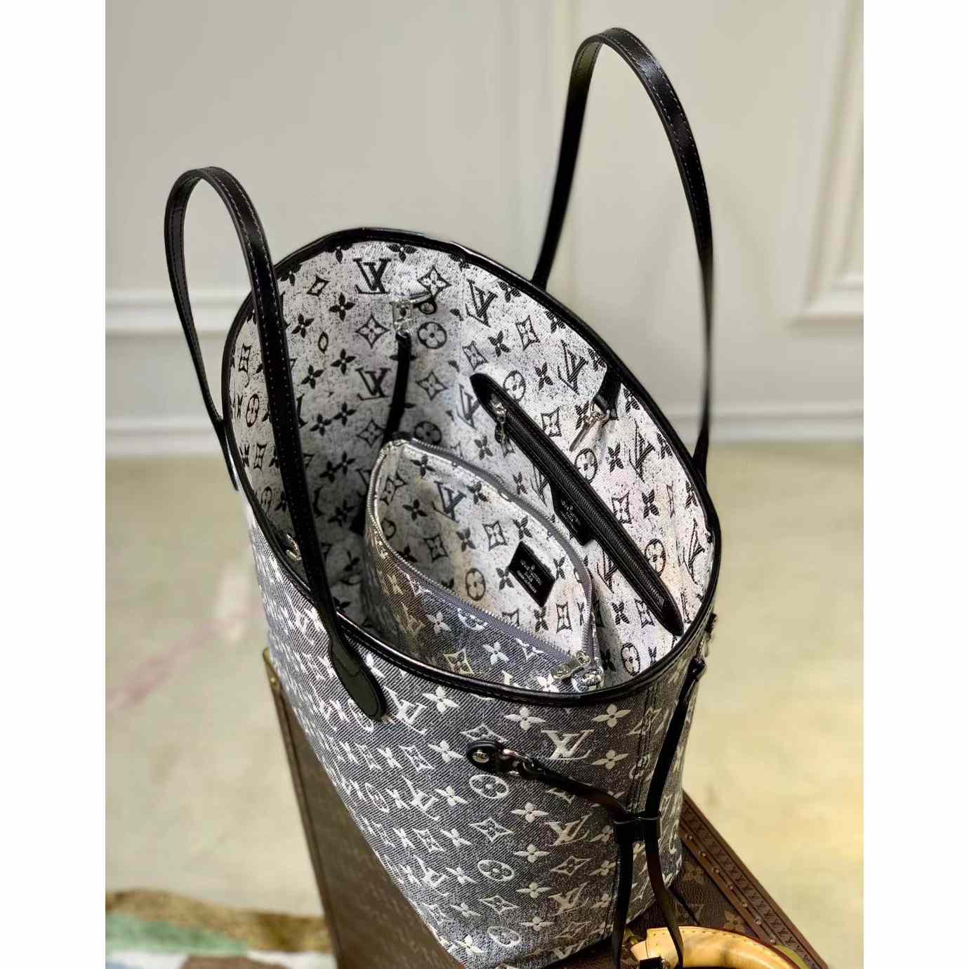 Louis VuittonNeverfull MM Tote Bag (31-28-14cm)   M21465 - DopestKickz