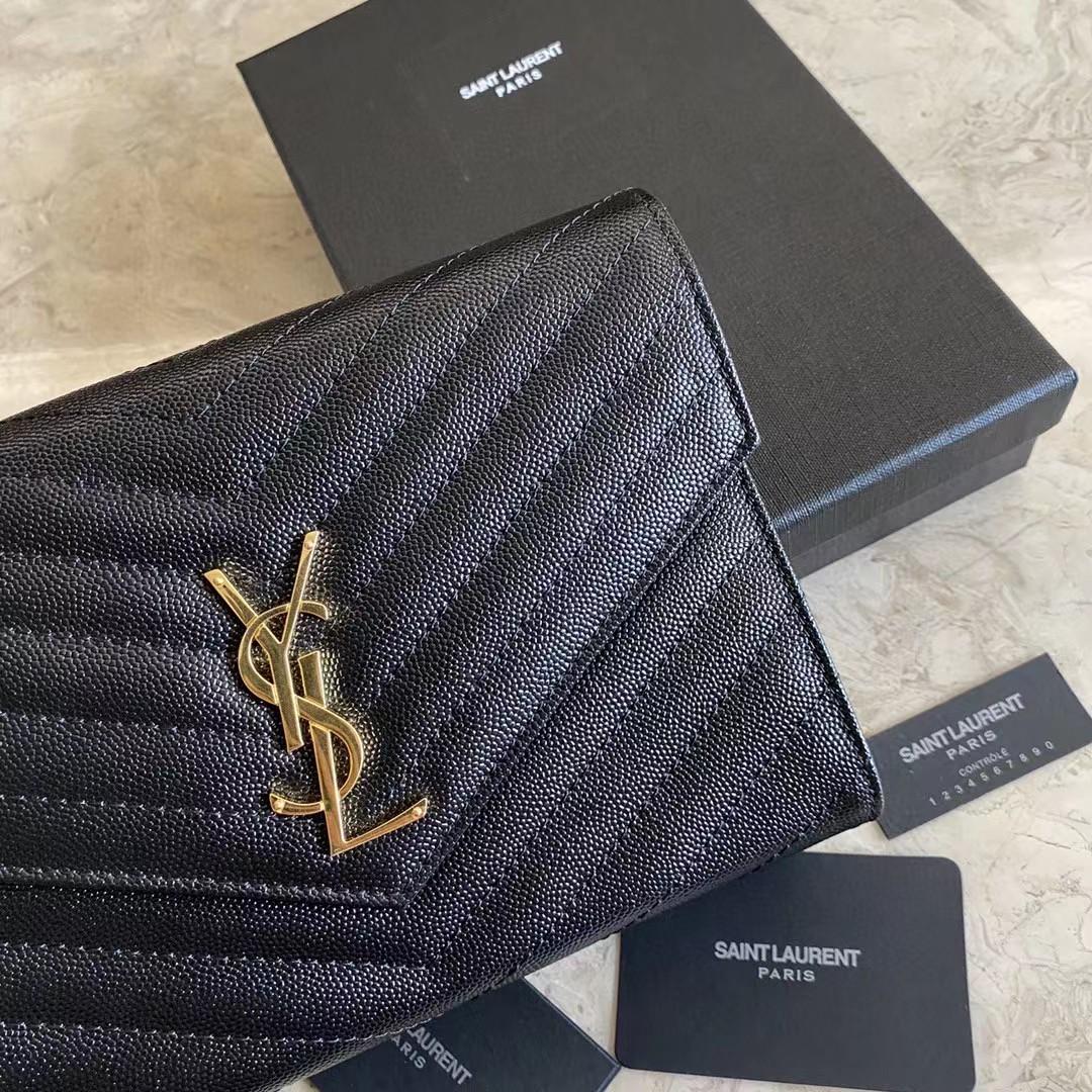Saint Laurent Monogramme Quilted Textured-Leather Pouch(21-16-3CM) - DopestKickz