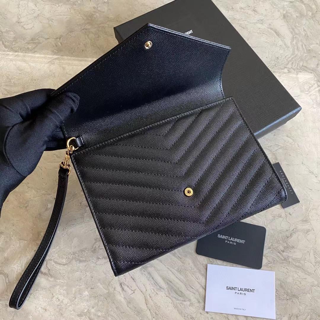 Saint Laurent Monogramme Quilted Textured-Leather Pouch(21-16-3CM) - DopestKickz