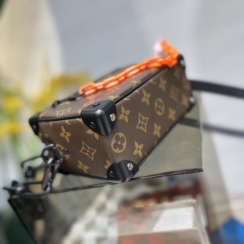 Louis Vuitton Mini Soft Trunk(18.5-13-8cm)   M44480 - DopestKickz