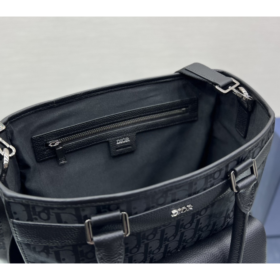Dior Explorer Tote Bag  - DopestKickz