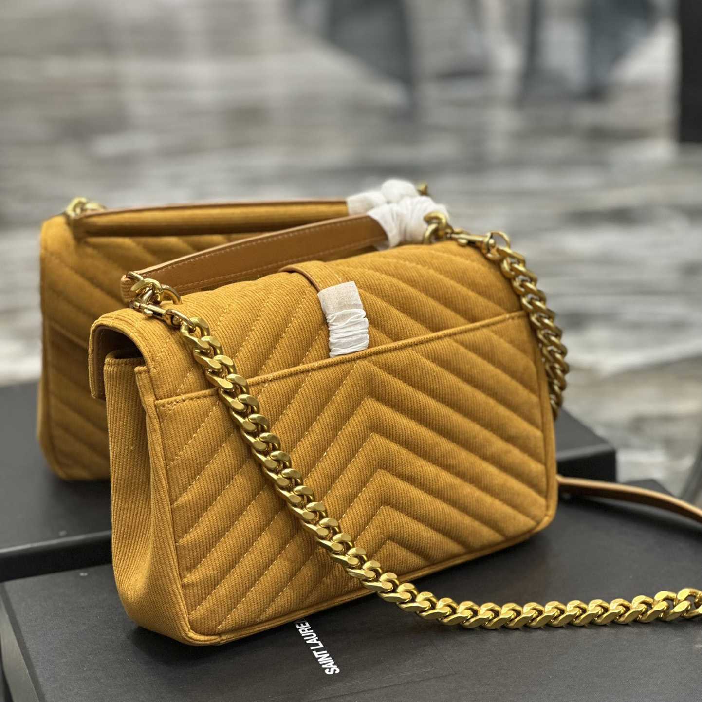 Saint Laurent College Shoulder Bag (24x17x6cm) - DopestKickz