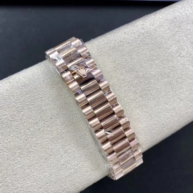 Rolex Day-Date 40 Watch  - DopestKickz