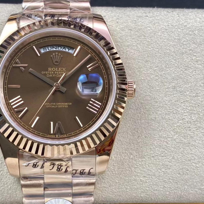 Rolex Day-Date 40 Watch  - DopestKickz