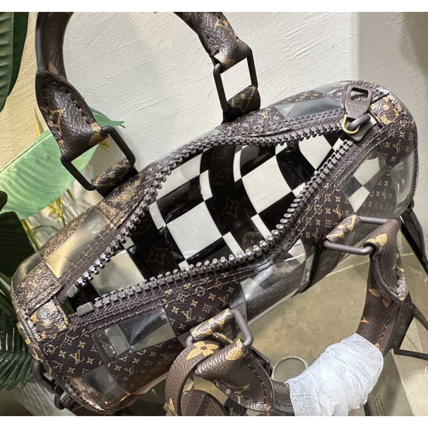 Louis Vuitton Keepall Bandoulière 25       M20872 - DopestKickz