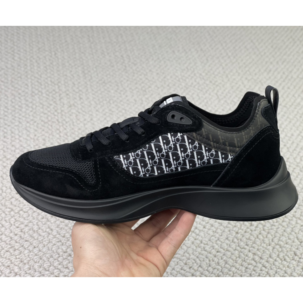 Dior B25 Runner Sneaker - DopestKickz