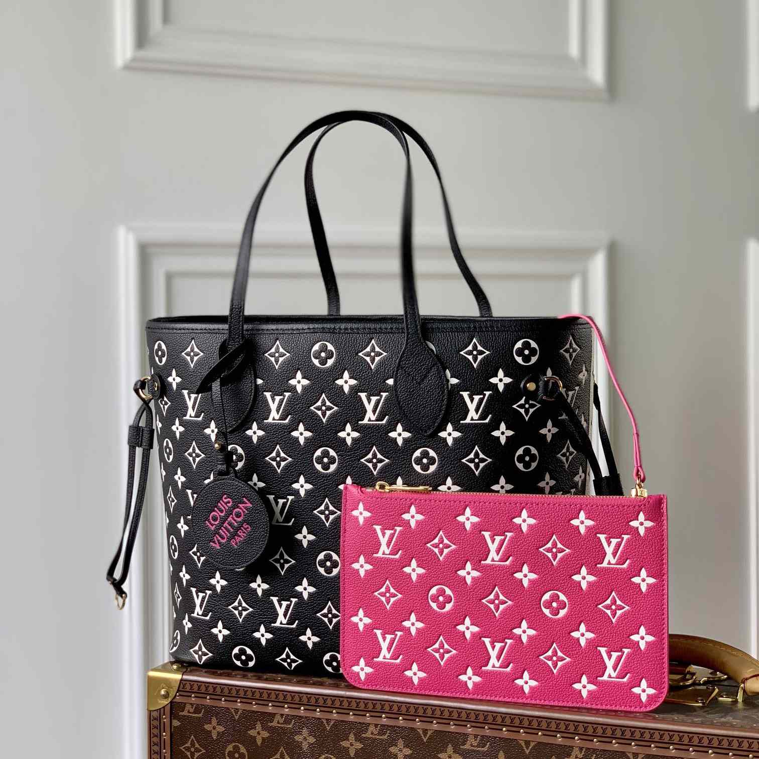 Louis Vuitton Neverfull Tote Bag (31-28-14cm)     M46103   - DopestKickz