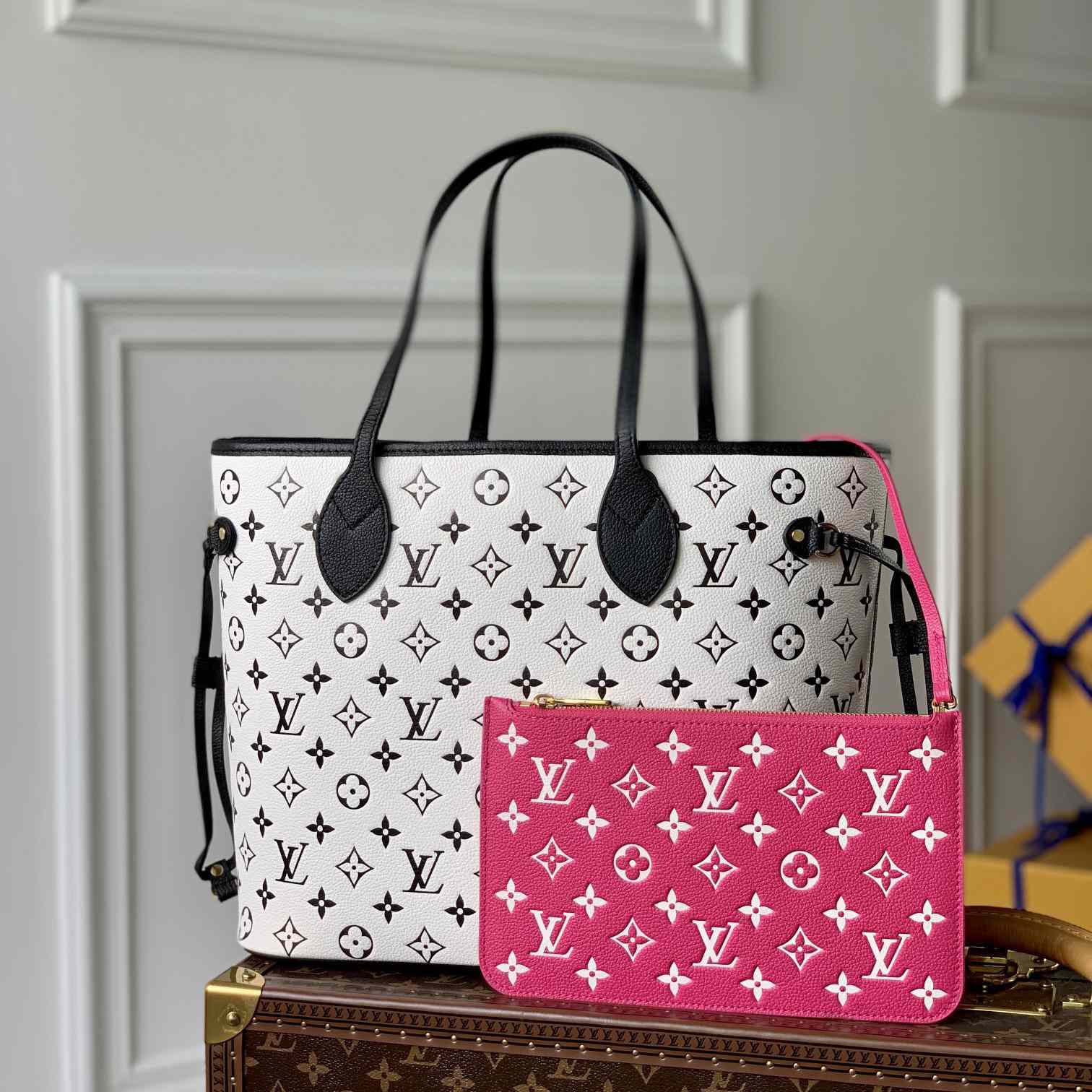 Louis Vuitton Neverfull Tote Bag (31-28-14cm)     M46103   - DopestKickz