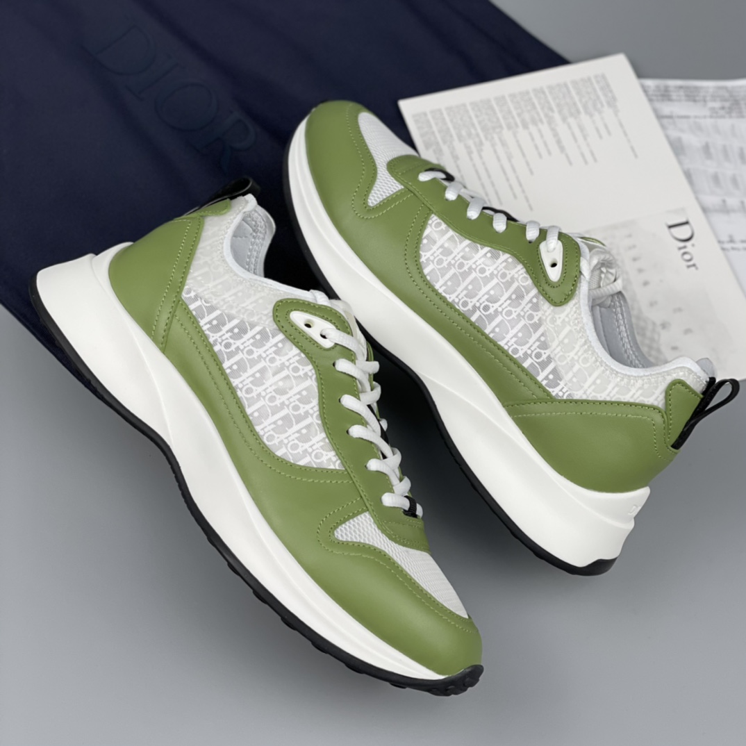 Dior B25 Runner Sneaker - DopestKickz