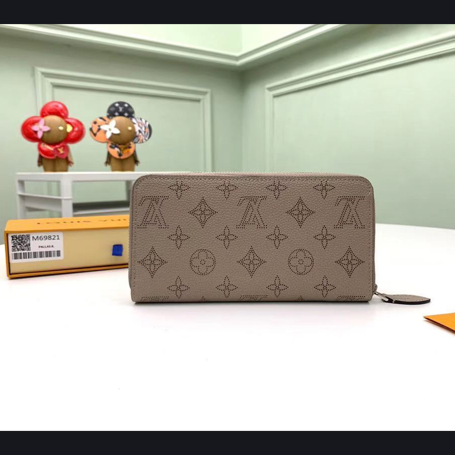 Louis Vuitton Zippy Wallet(19.5-10.5-2.5CM)     M69821 - DopestKickz