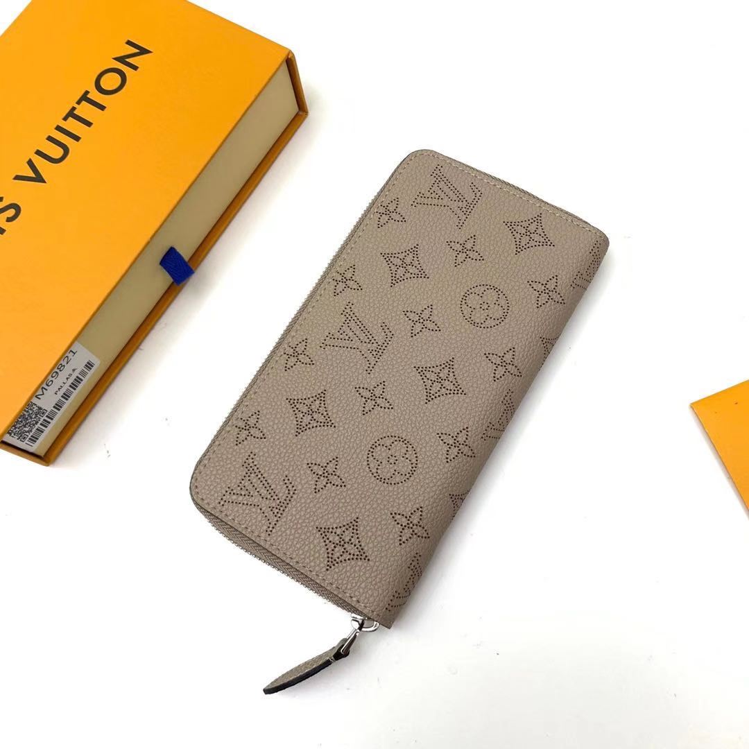 Louis Vuitton Zippy Wallet(19.5-10.5-2.5CM)     M69821 - DopestKickz