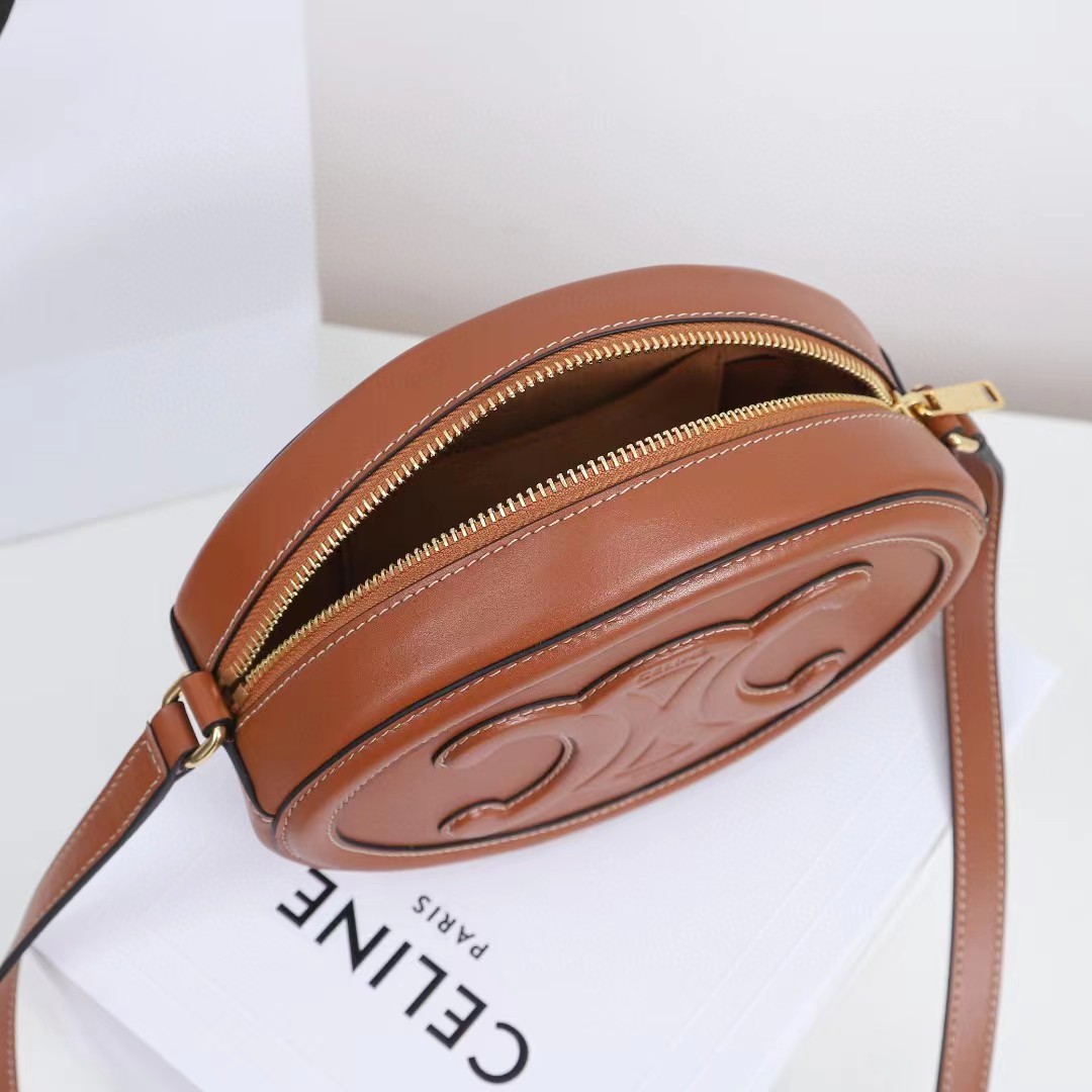 Celine Oval Bag Cuir Triomphe In Smooth Calfskin Tan - DopestKickz