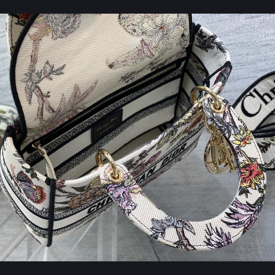 Dior Medium Lady D-lite Bag - DopestKickz