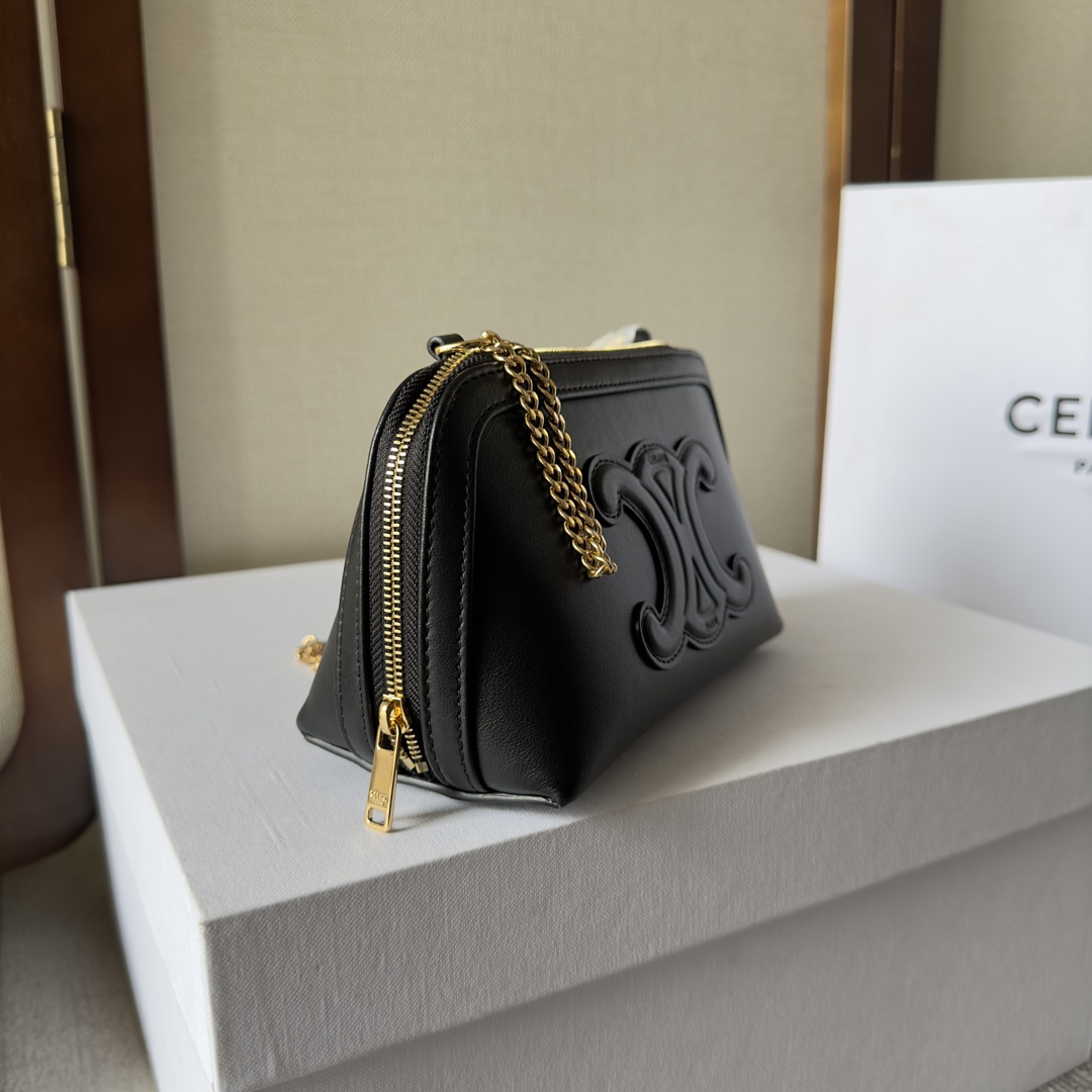 Celine Clutch On Chain Cuir Triomphe In Smooth Calfskin Black - DopestKickz