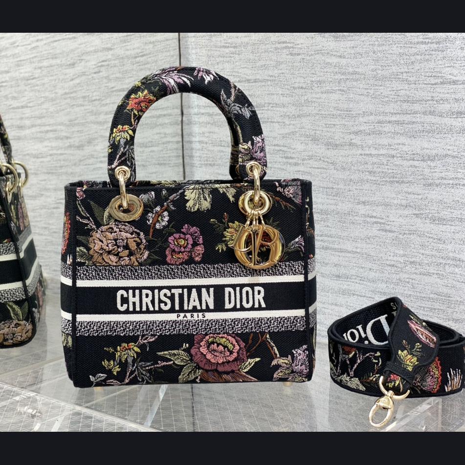 Dior Medium Lady D-lite Bag - DopestKickz