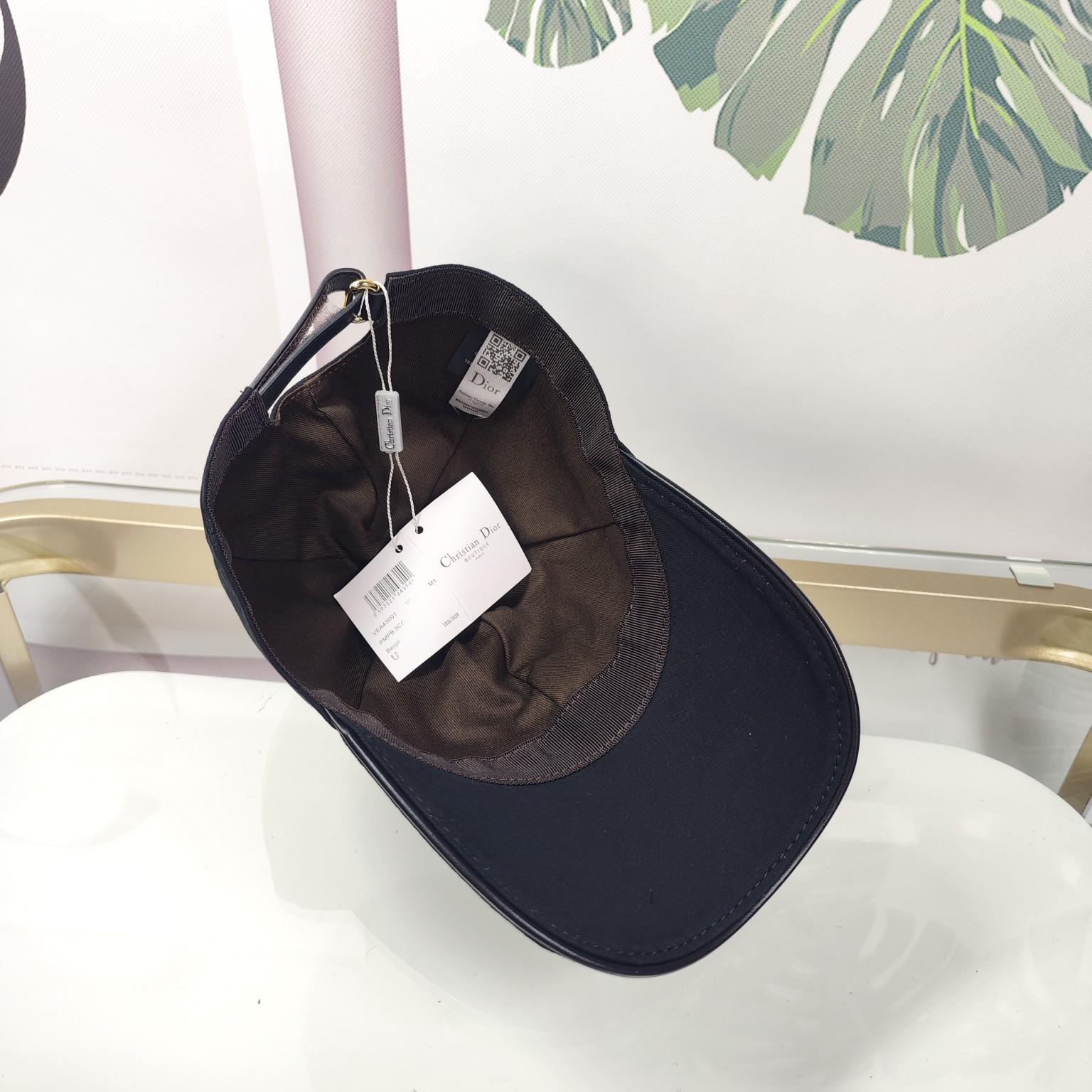Dior Baseball Cap - DopestKickz
