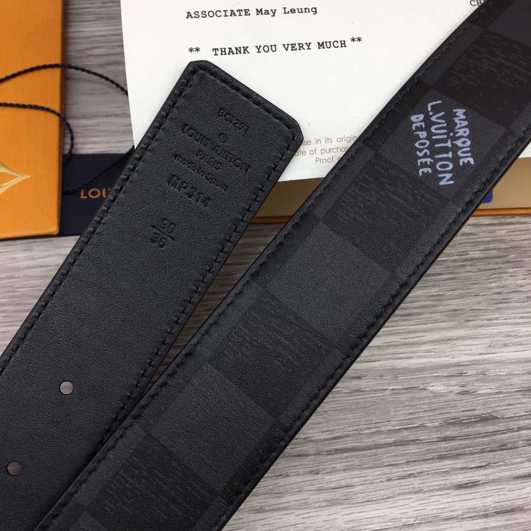 Louis Vuitton Reversible Belt  40mm - DopestKickz