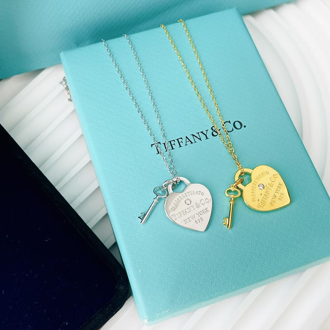 Tiffany&CO Heart Tag Pendant - DopestKickz