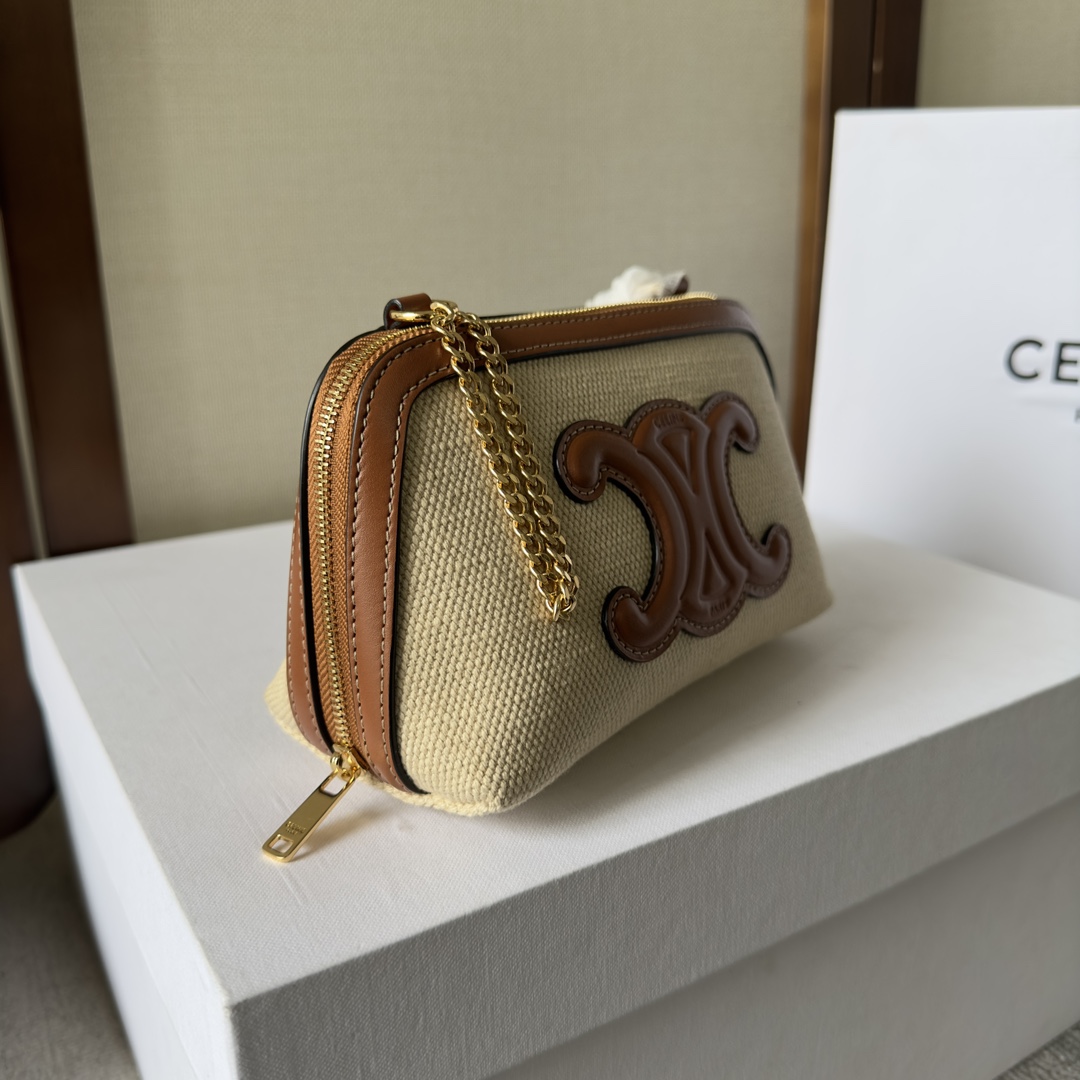 Celine Clutch On Chain Cuir Triomphe Natural / Tan - DopestKickz