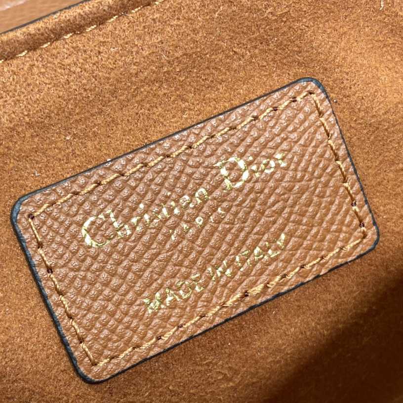 Dior Saddle Bag(19.5cm) - DopestKickz