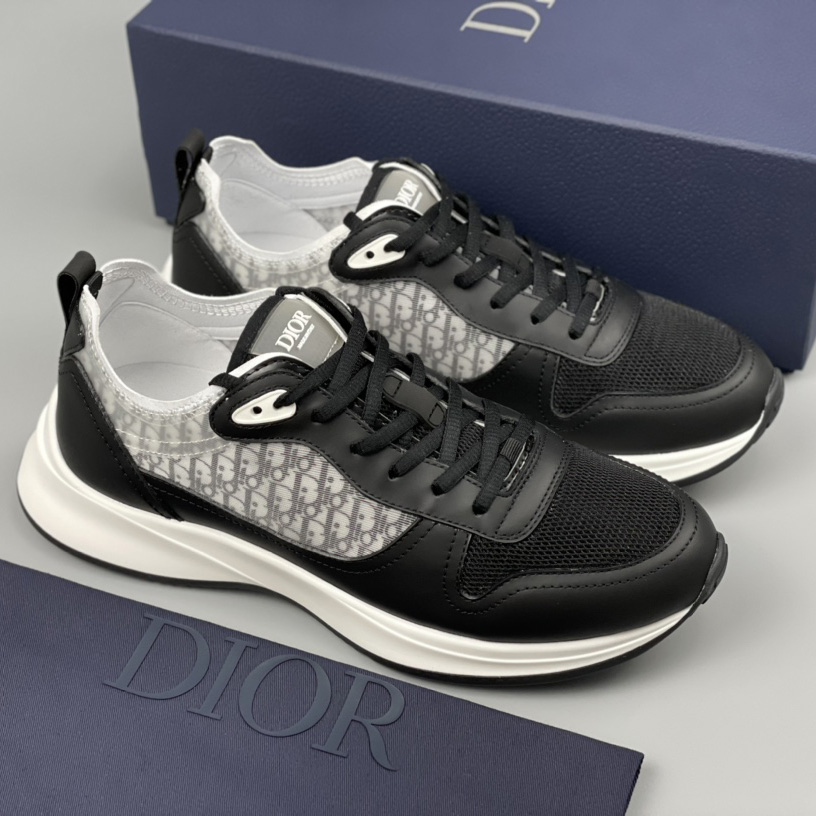 Dior B25 Runner Sneaker - DopestKickz