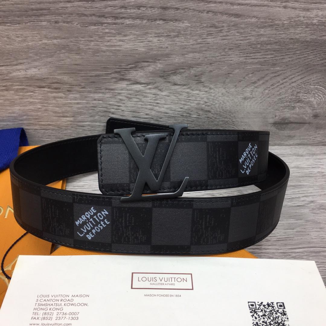 Louis Vuitton Reversible Belt  40mm - DopestKickz
