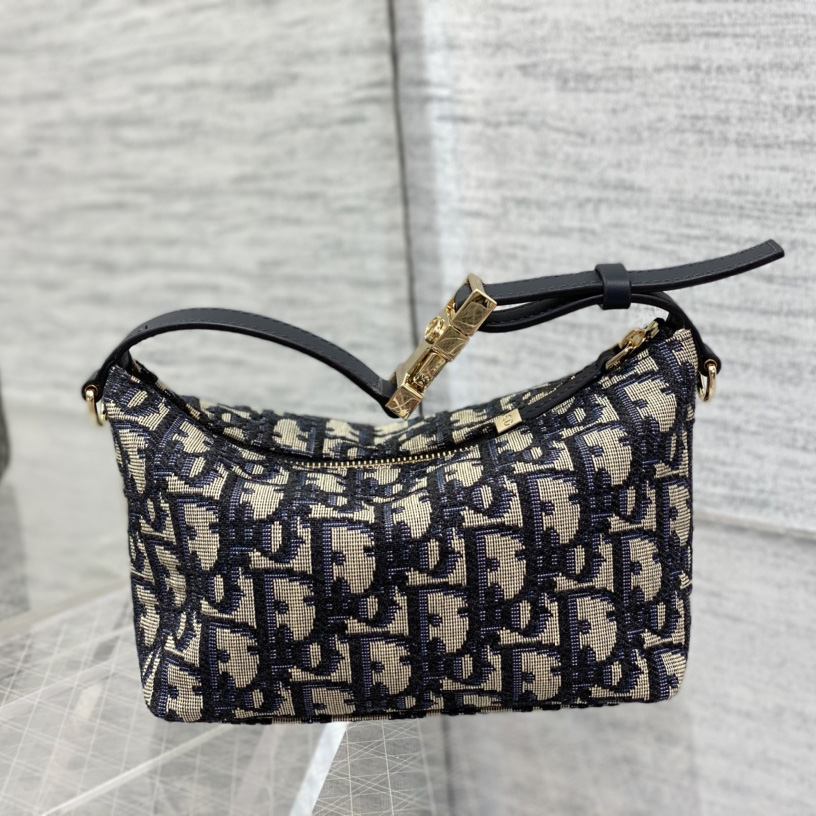 Dior Small Diortravel Nomad Pouch - DopestKickz