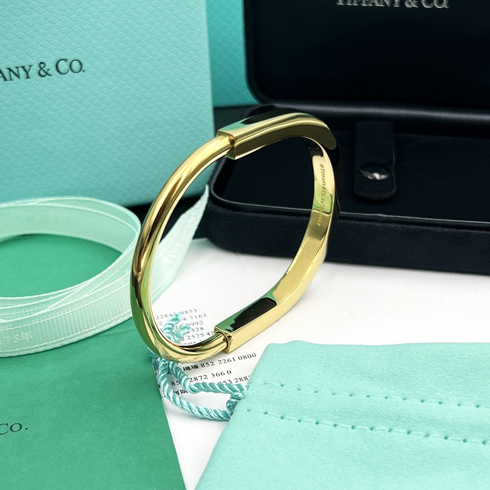 Tiffany&CO Lock Bangle In Yellow Gold - DopestKickz
