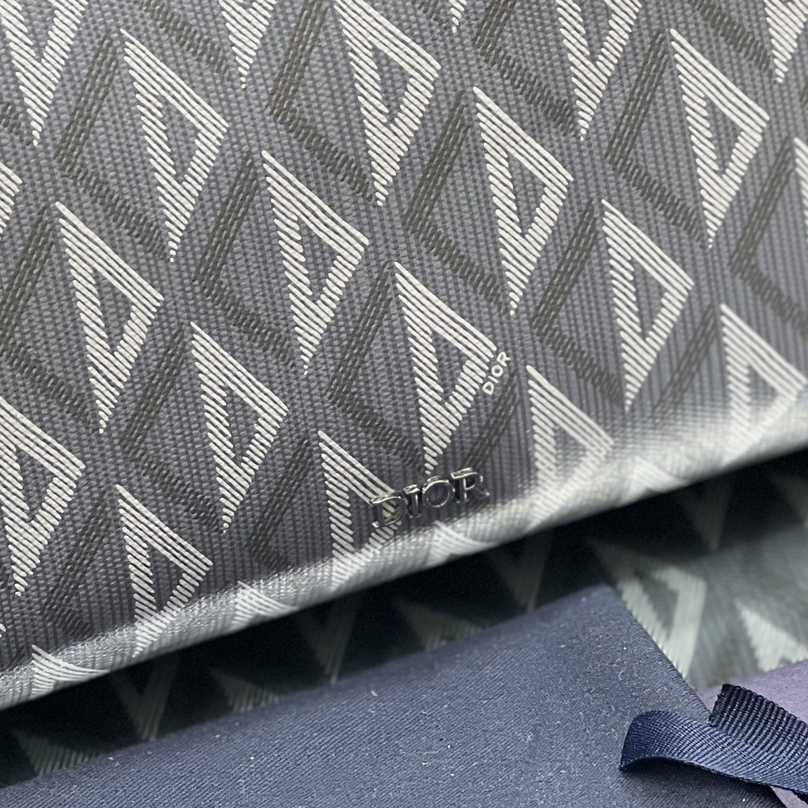 Dior Lingot Toiletry Case - DopestKickz