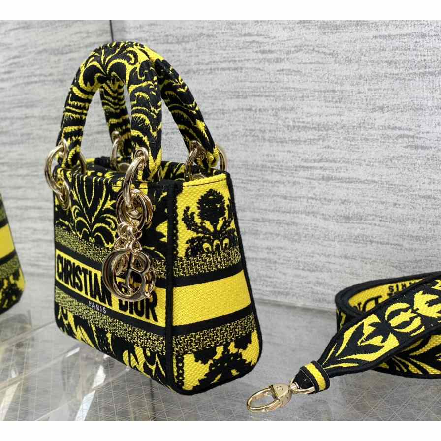 Dior Mini Lady D-lite Bag - DopestKickz