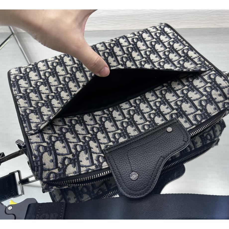 Dior Lingot Messenger Bag - DopestKickz