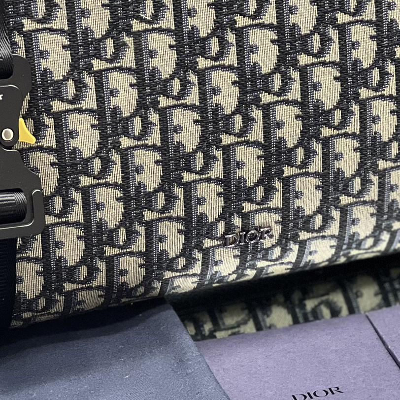 Dior Lingot Messenger Bag - DopestKickz