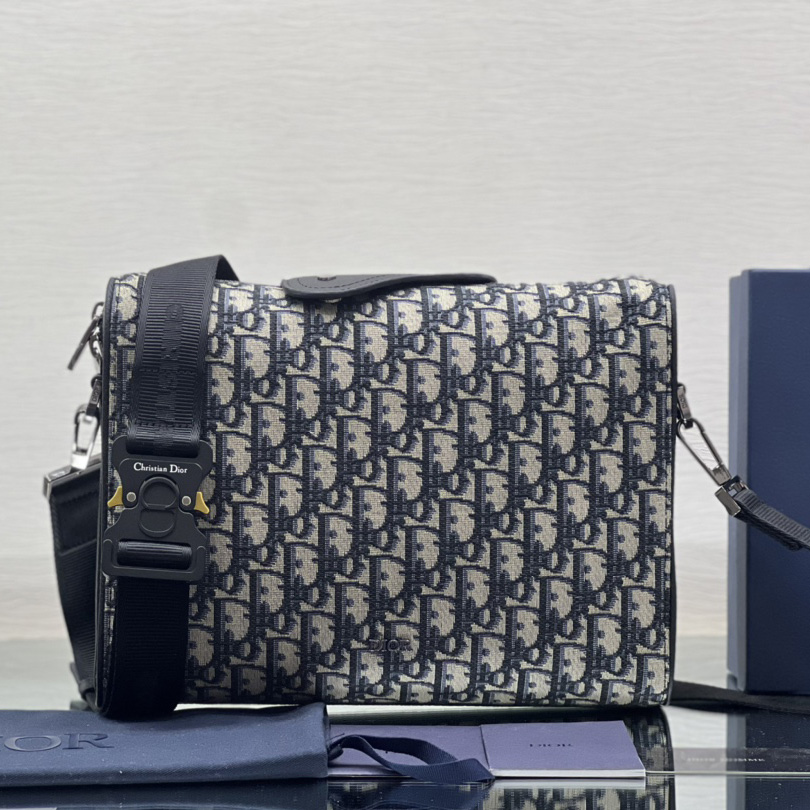 Dior Lingot Messenger Bag - DopestKickz