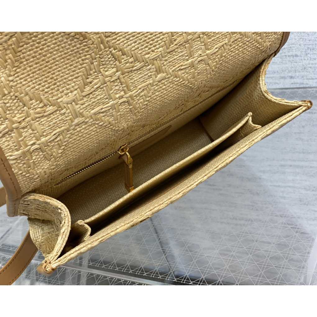 Dior30 Montaigne Bag - DopestKickz