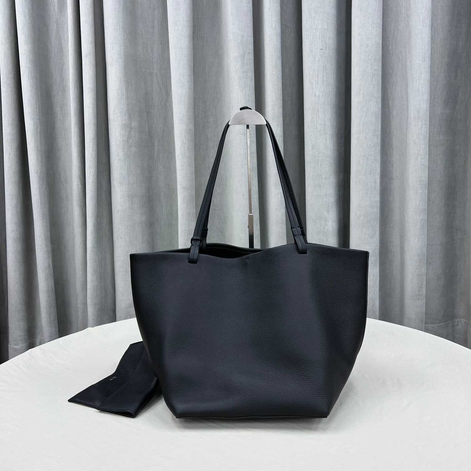 The Row Park Leather Tote Bag( 25-47-29-24cm) - DopestKickz