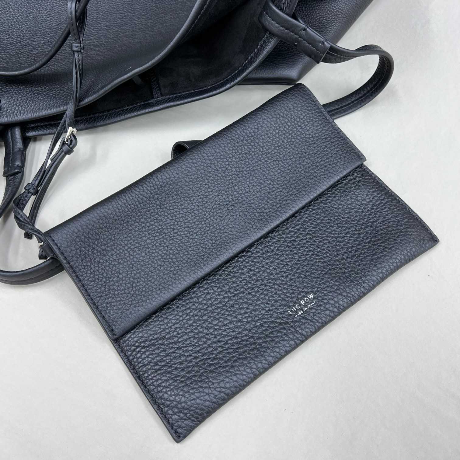 The Row Park Leather Tote Bag( 25-47-29-24cm) - DopestKickz