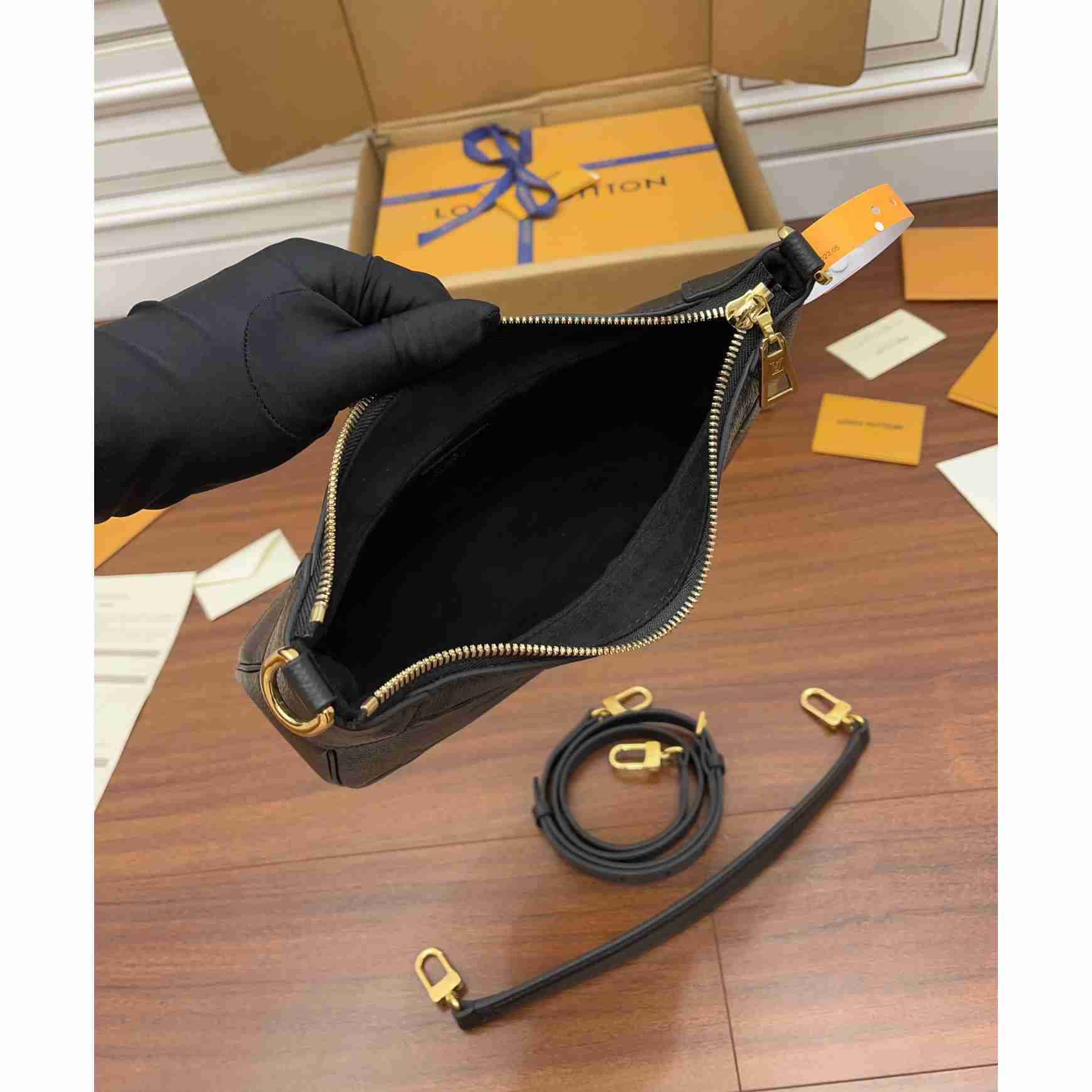 Louis Vuitton Bagatelle (22x14x9CM)      M46002 - DopestKickz