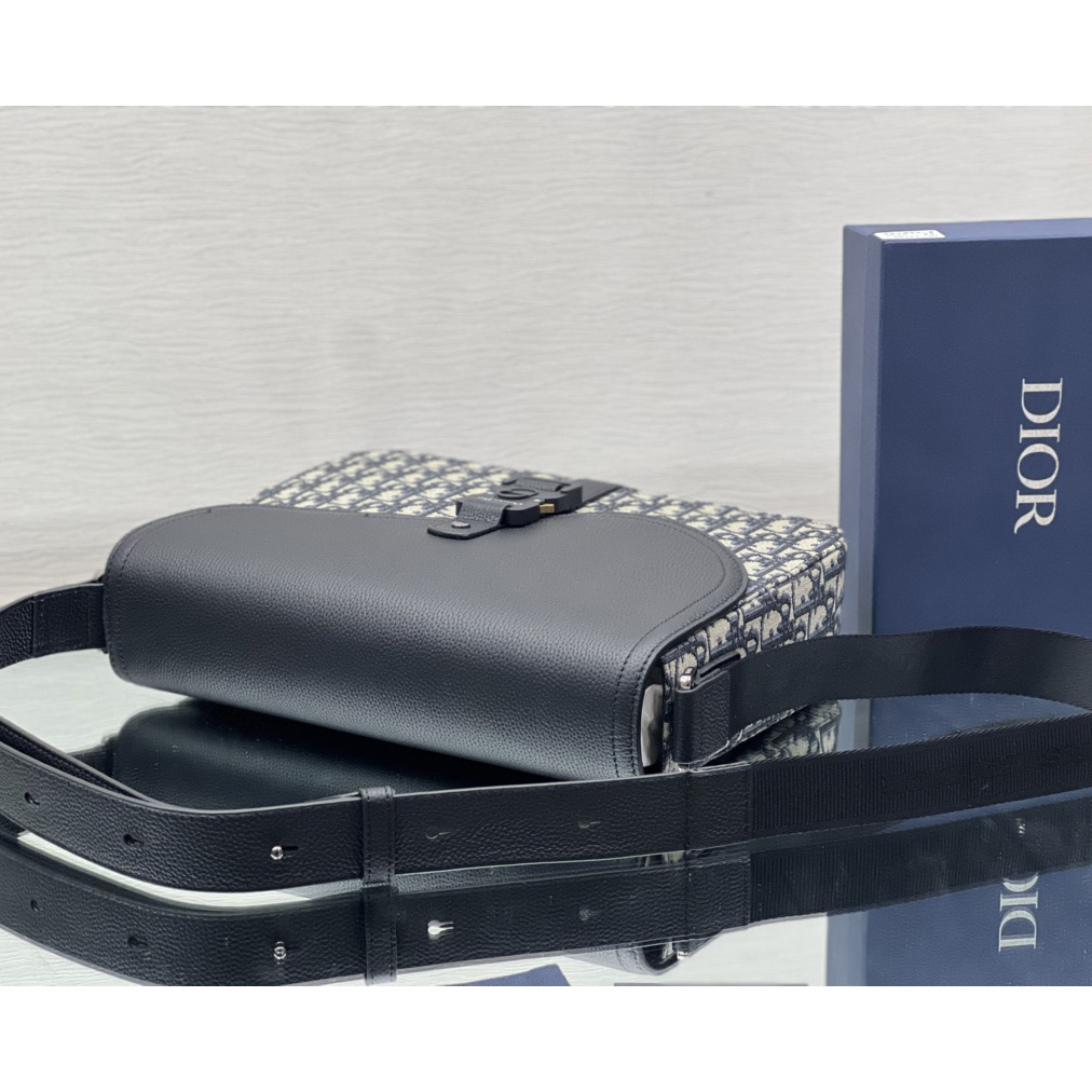 Dior Saddle Messenger Bag - DopestKickz